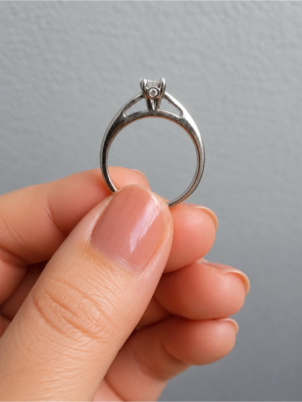 Pt950 and 14Kt White Gold Cathedral Solitaire Diamond Ring